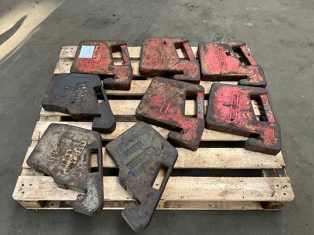 Volvo bm/reims frontgewicht (8x) - afbeelding 2 van  7