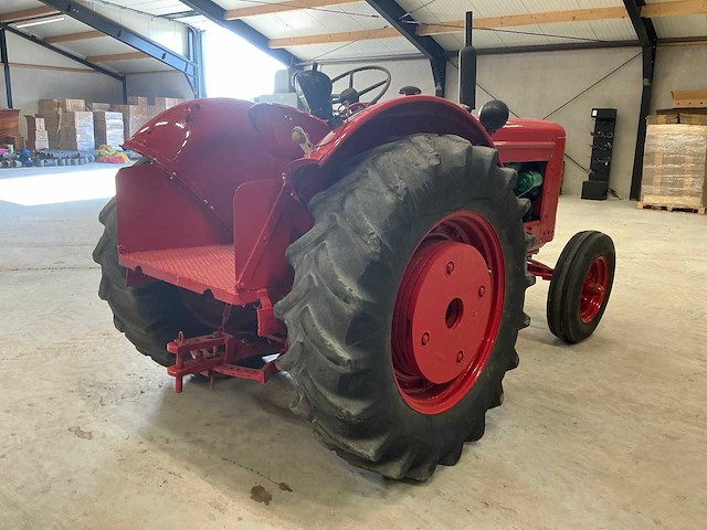 Volvo bolinder munktell t55-313 oldtimer tractor - afbeelding 15 van  19