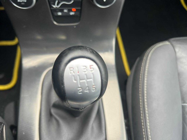 Volvo c30 1.6 d2 r-edition,01-pxz-2 - afbeelding 6 van  21