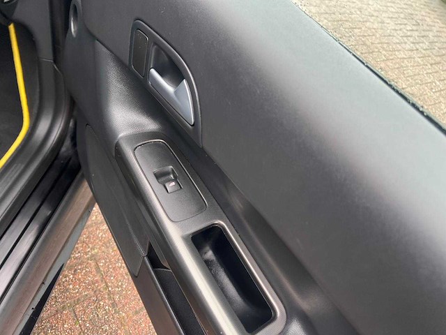 Volvo c30 1.6 d2 r-edition,01-pxz-2 - afbeelding 11 van  21