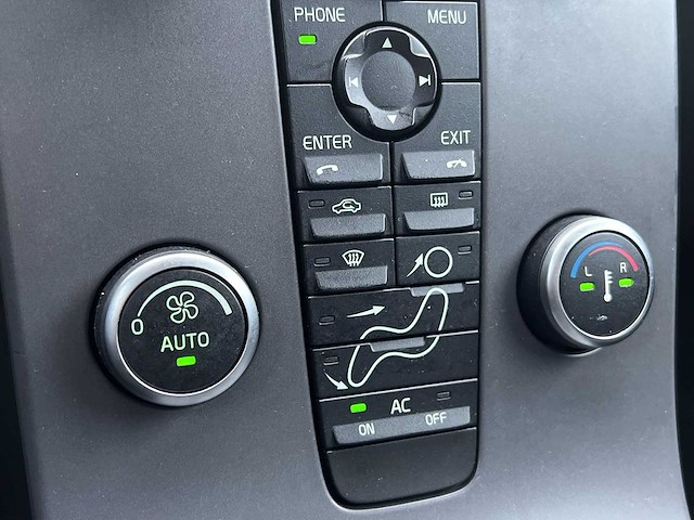 Volvo c30 1.6 kinetic 2010 | 53-lhk-1 i - afbeelding 8 van  20