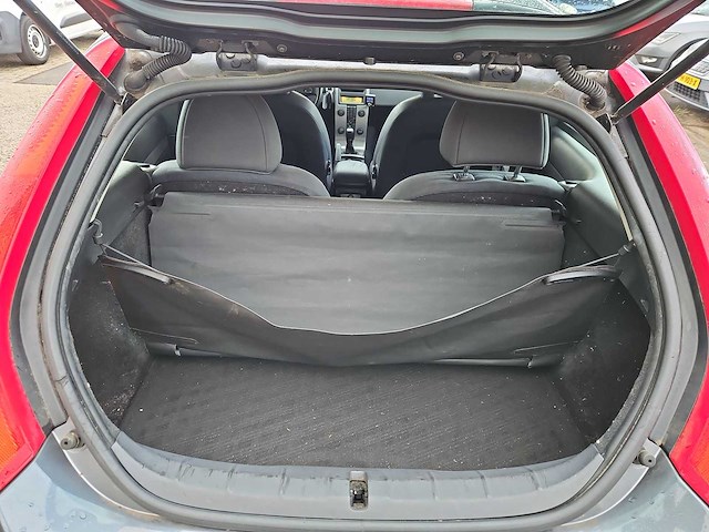 Volvo c30 1.6 momentum | 52-tx-zn - afbeelding 16 van  25