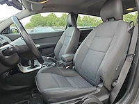 Volvo c30 1.6 momentum | 52-tx-zn - afbeelding 24 van  25