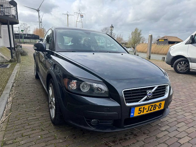 Volvo c30 1.8 sport 51-jzb-8 - afbeelding 17 van  19