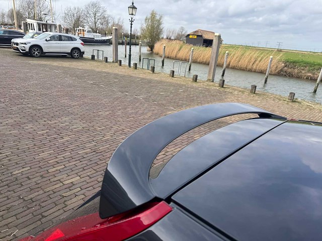 Volvo c30 1.8 sport 51-jzb-8 - afbeelding 18 van  19