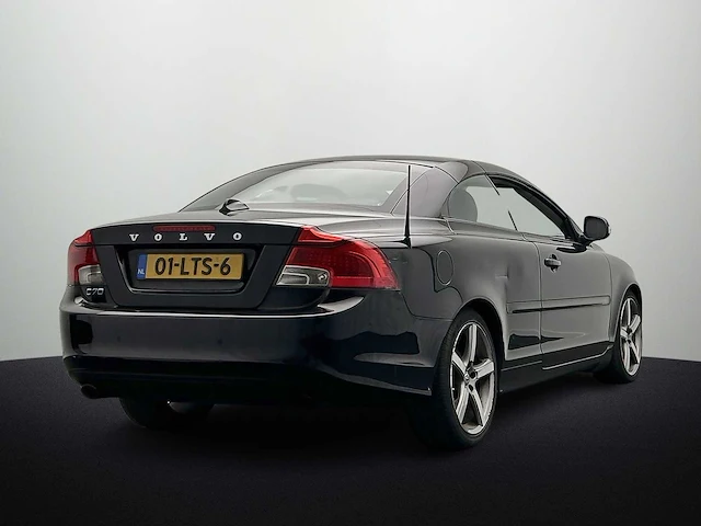 Volvo c70 convertible 2.0 d3 summum 2010 | 01-lts-6 - afbeelding 34 van  51