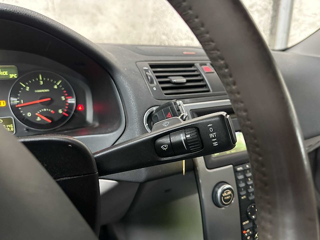 Volvo c70 convertible 2.4 d5 momentum 177pk 2007, 05-xl-ll - afbeelding 23 van  38