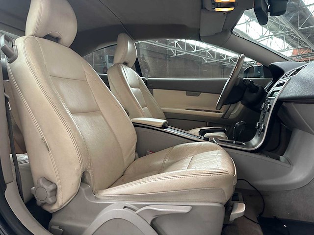 Volvo c70 convertible 2.4 d5 momentum 177pk 2007, 05-xl-ll - afbeelding 34 van  38