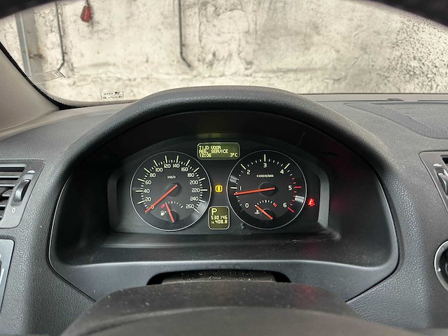 Volvo c70 convertible 2.4 d5 momentum 177pk 2007, 05-xl-ll - afbeelding 17 van  38