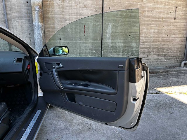 Volvo c70 convertible 2.4i summum 170pk 2007 (origineel-nl), 16-xd-gg - afbeelding 30 van  58