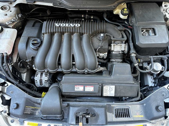 Volvo c70 convertible 2.4i summum 170pk 2007 (origineel-nl), 16-xd-gg - afbeelding 35 van  58