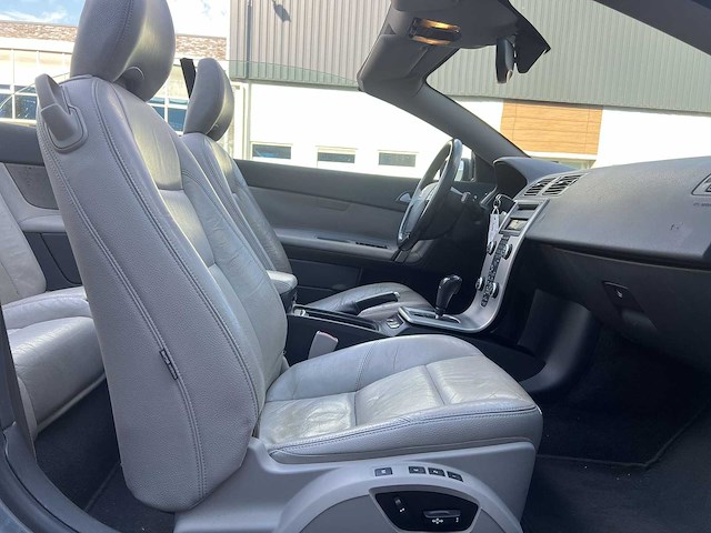 Volvo c70 convertible 2.4i summum 2006 | youngtimer | ts-297-h - afbeelding 18 van  22