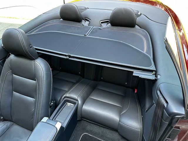 Volvo c70 convertible 2.5 t5 tourer 230pk 2011 (origineel-nl), 92-sjj-8 - afbeelding 27 van  42