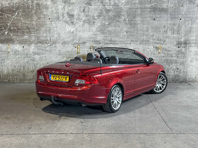 Volvo c70 convertible 2.5 t5 tourer 230pk 2011 (origineel-nl), 92-sjj-8 - afbeelding 22 van  42