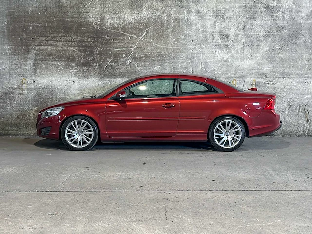 Volvo c70 convertible 2.5 t5 tourer 230pk 2011 (origineel-nl), 92-sjj-8 - afbeelding 27 van  42