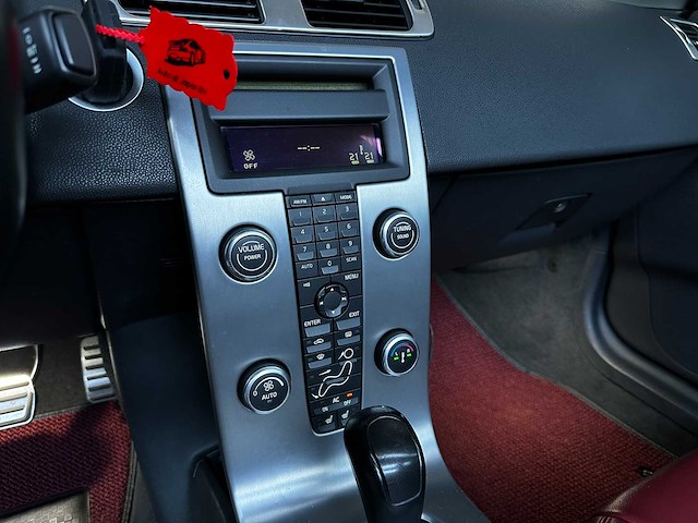 Volvo c70 t5 2.5 l5 220pk 2007 youngtimer - afbeelding 13 van  34