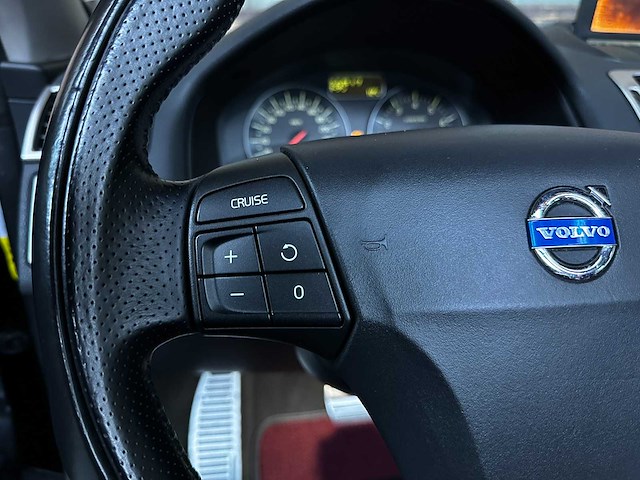 Volvo c70 t5 2.5 l5 220pk 2007 youngtimer - afbeelding 16 van  34