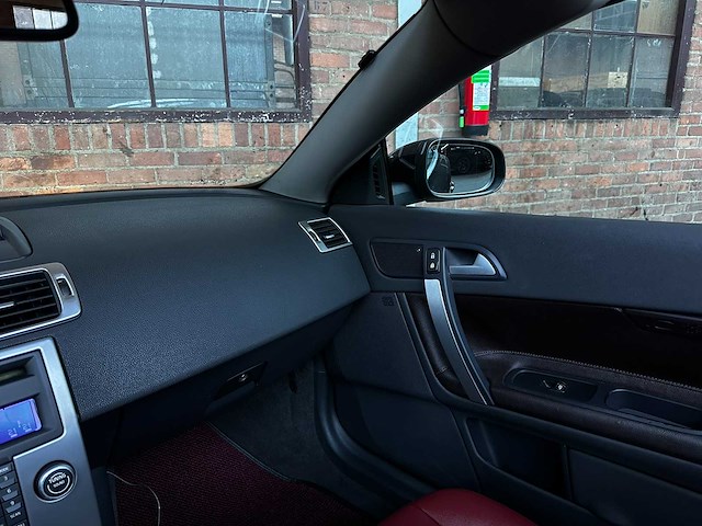 Volvo c70 t5 2.5 l5 220pk 2007 youngtimer - afbeelding 18 van  34