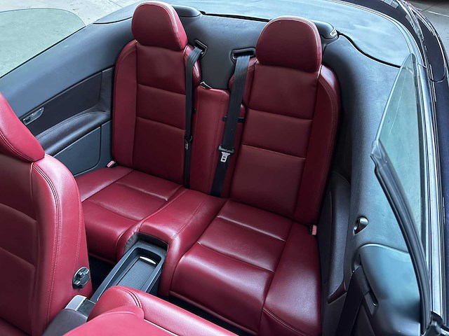 Volvo c70 t5 2.5 l5 220pk 2007 youngtimer - afbeelding 22 van  34