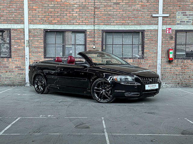 Volvo c70 t5 2.5 l5 220pk 2007 youngtimer - afbeelding 33 van  34