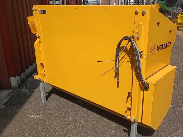 Volvo cs 750 hydraulische splitstrooier / chip spreader 1.680 mm – dd85/dd95 - afbeelding 8 van  13