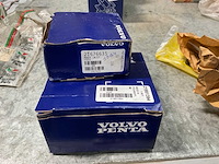 Volvo different parts (2x) - afbeelding 2 van  2