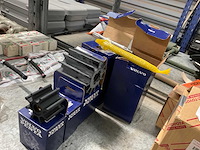 Volvo different parts (5x) - afbeelding 1 van  6