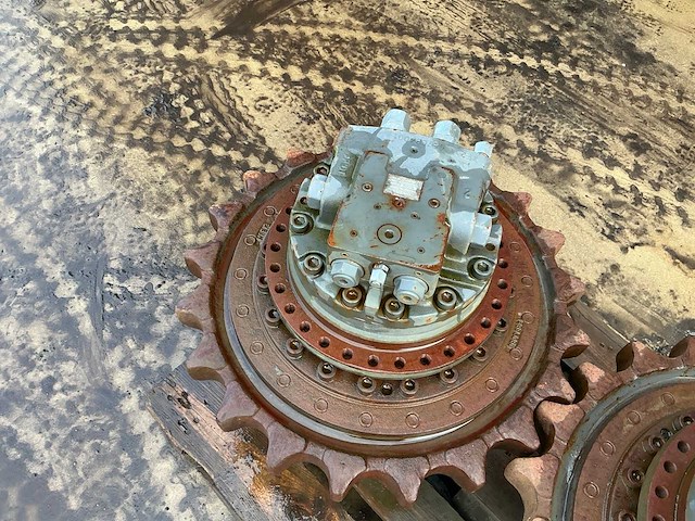 Volvo em140-74/141-1 2x rupsmotor - afbeelding 9 van  18