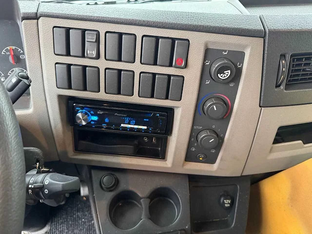 Volvo fl 42 hydrailic lift | bx-vx-24 i - afbeelding 13 van  22