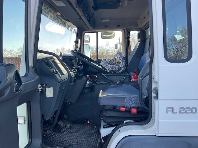 Volvo fl220 b.a.s vrachtwagen - afbeelding 4 van  17