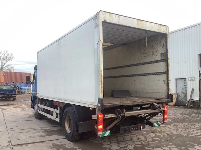 Volvo fm 7 vrachtwagen - afbeelding 8 van  15