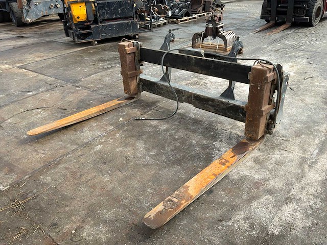 Volvo l60 l70 l90 palletvorken - afbeelding 5 van  7