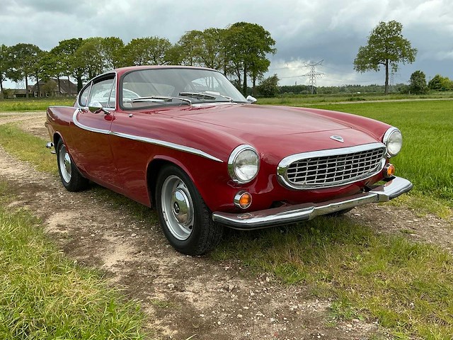 Volvo p1800s oldtimer - afbeelding 12 van  21