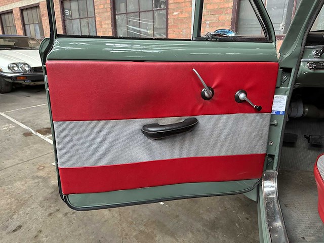 Volvo p210 4-cilinder 1960 p-model, dh-94-92 oldtimer - afbeelding 12 van  34