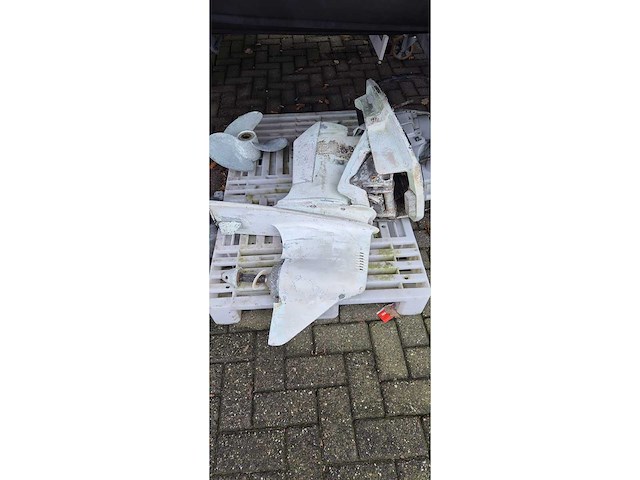 Volvo penta - sp-c - staartstuk - afbeelding 2 van  7