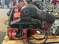 Volvo penta aq175a binnenboordmotor met staartstuk - afbeelding 1 van  7