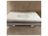 Volvo penta bracket voor acp - 3863309 - afbeelding 2 van  5