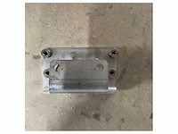 Volvo penta bracket voor acp - 3863309 - afbeelding 4 van  6