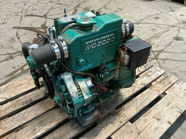 Volvo penta md2020 dieselmotor - afbeelding 1 van  7