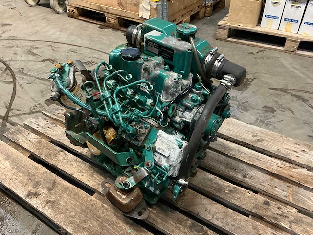 Volvo penta md2020 dieselmotor - afbeelding 3 van  7