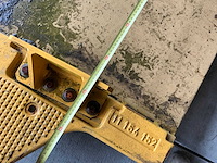 Volvo r168 contragewichten - afbeelding 2 van  10
