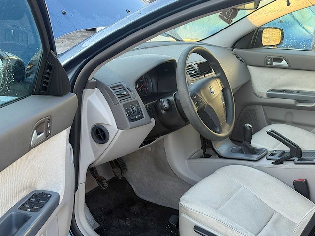 Volvo s40 1.6, 52-xv-nb - afbeelding 7 van  12