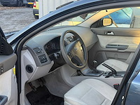 Volvo s40 1.6, 52-xv-nb - afbeelding 9 van  12