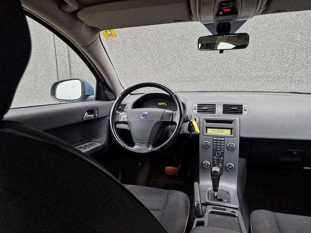 Volvo s40 2.0 d3 momentum | 32-skl-5 - afbeelding 5 van  17