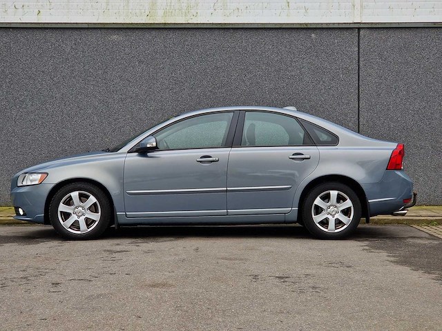 Volvo s40 2.0 d3 momentum | 32-skl-5 - afbeelding 6 van  17