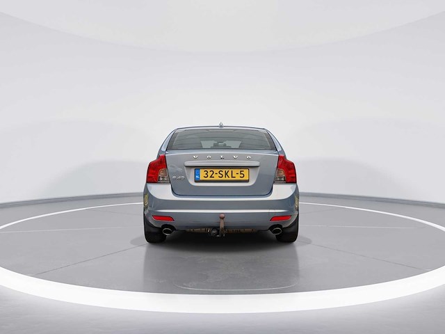 Volvo s40 2.0 d3 momentum | 57-01-16 - afbeelding 33 van  33