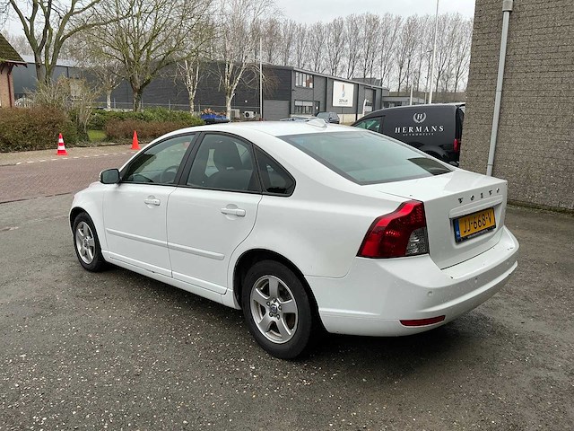 Volvo s40 personenauto (jj-668-v) - afbeelding 24 van  27