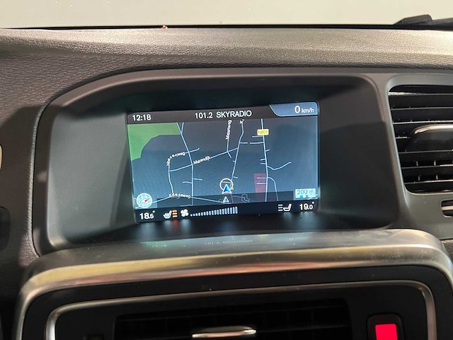 Volvo s60 1.6 d2 r-design, 8-tkd-90 - afbeelding 8 van  23