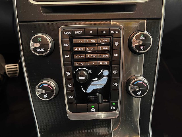 Volvo s60 1.6 d2 r-design, 8-tkd-90 - afbeelding 9 van  23