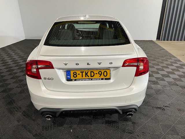 Volvo s60 1.6 d2 r-design, 8-tkd-90 - afbeelding 17 van  23